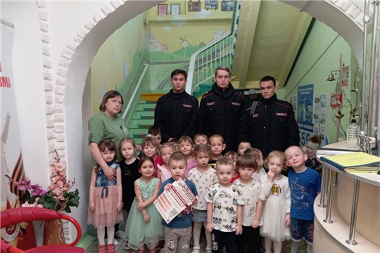 В ДОУ проведена профилактическая беседа о способах бесконтактного мошенничества