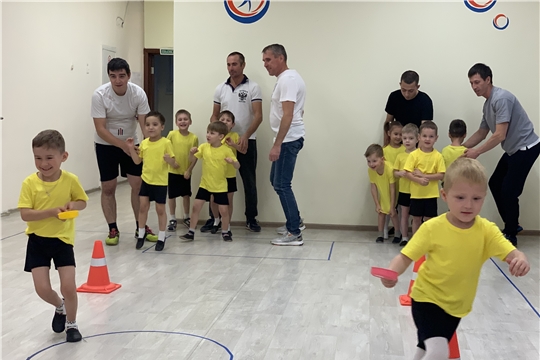 Спортивный праздник в честь Дня отца «Герои нашего времени!»