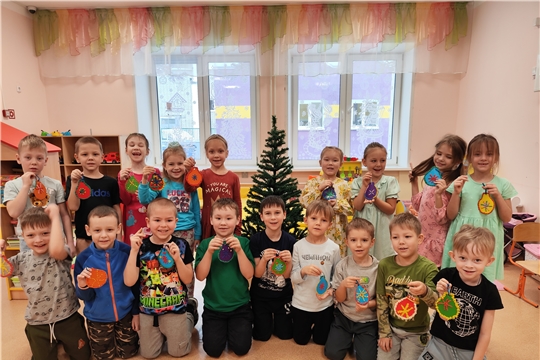 Новогодние игрушки сделанные своим руками