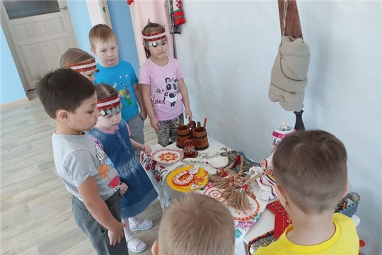 Разнообразие чувашских узоров.