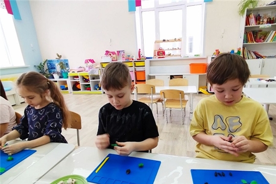  "Пограничник с собакой"