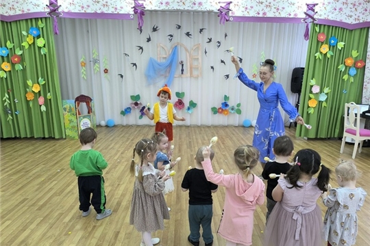 Мамин праздник