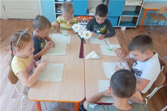 Чтобы не было проблем, второй завтрак я ем