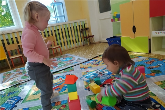 Привыкаем к детскому саду - строим домики