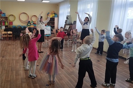 Музыкальные познавательные занятия в День пианиста