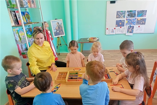 Фребель изучает космос