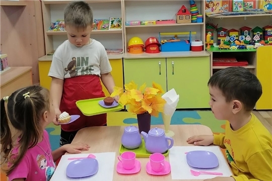 Если не знаете как поступить, поступайте по этикету