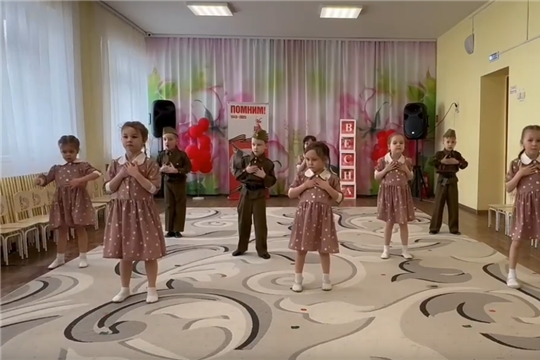 "Звездочки" готовятся к городскому патриотическому конкурсу