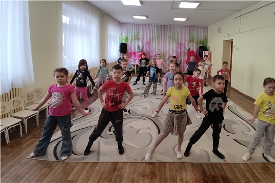 Готовимся к БАЛУ ПОБЕДЫ