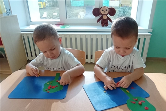 "Съешь моего яблочка"