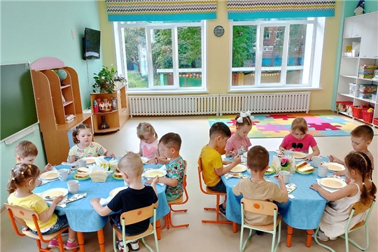 Правила поведения за столом