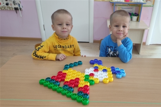 Игры с крышками от фруто няня