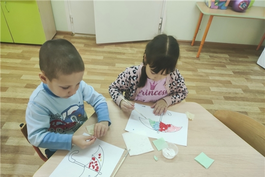 АППЛИКАЦИЯ В ДЕТСКОМ САДУ