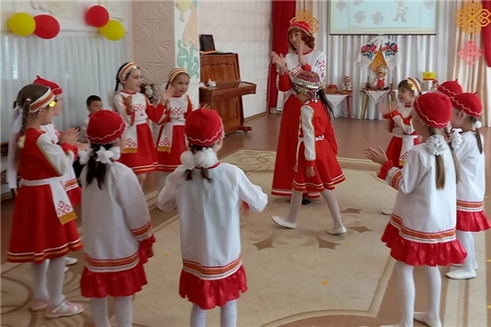 Городу Чебоксары  554 года