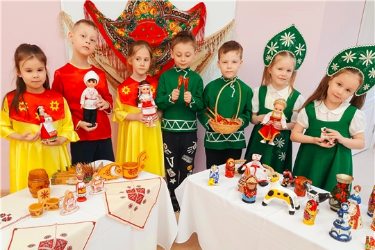 Сюжетно-ролевая игра "Ярмарка игрушек" 