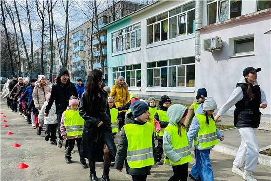 Подготовка к "Параду дошколят и юнармейцев"