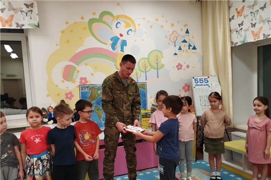 Герои живут рядом