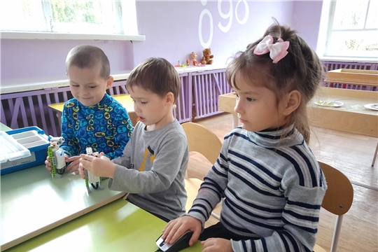 На кружке "Лего-кидс".