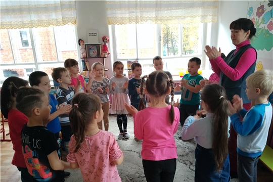 Занятие по подготовке к школе с детьми.