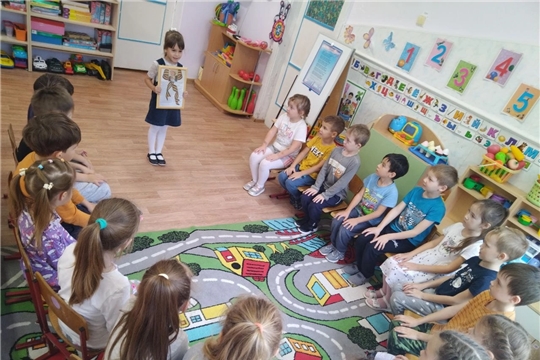 Оформление патриотического альбома «Истории о войне».