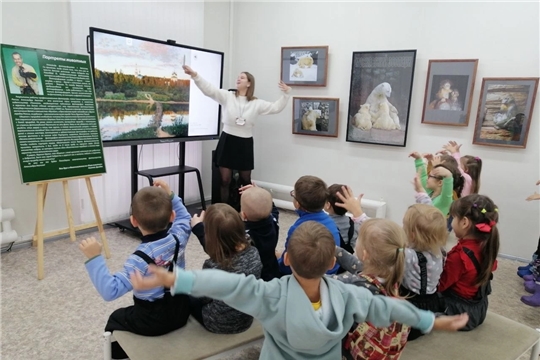 Занятие в КВЦ "Радуга" на тему "Осеняя пора".