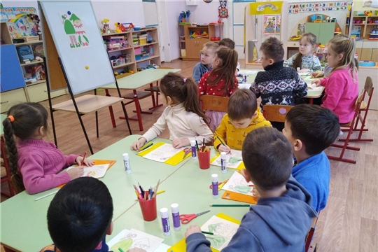 Занятие по аппликации "Новогодний гном".