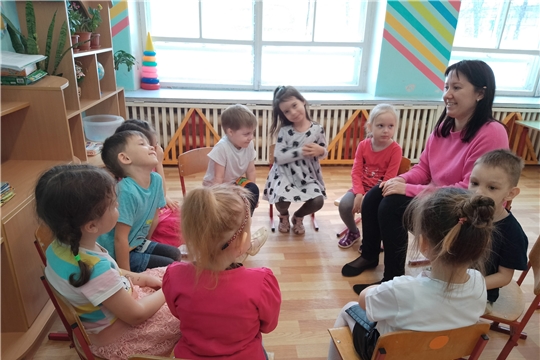 Познавательный час с детьми средних групп