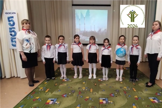 Наша команда "Зелёный патруль"  принимает участие в городском фестивале экологических агитбригад «У природы есть друзья: это мы – и ты, и я!».