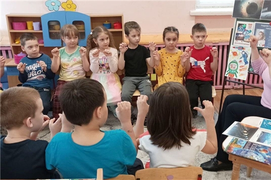 УТРЕННИЙ КРУГ – традиционное начало дня для детей.