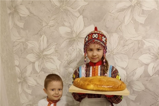 Флеш-моб " Готовим чувашское национальное блюдо вместе с семьёй".