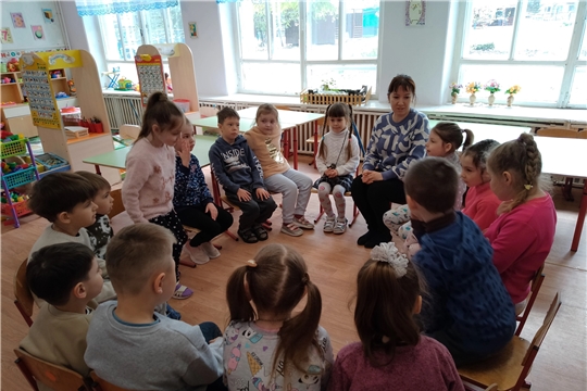 Тренинговое занятие "Ребята, давайте жить дружно!" с детьми подготовительной группы "Радуга" в рамках "Весенней недели психологии-2024"