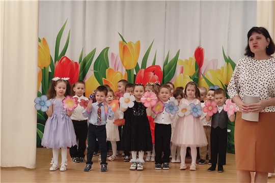 Утренник группы УМКА. 