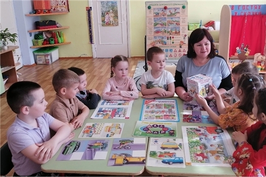 Тематические занятия "Правила дорожные всем нужны" подходят к завершению. 