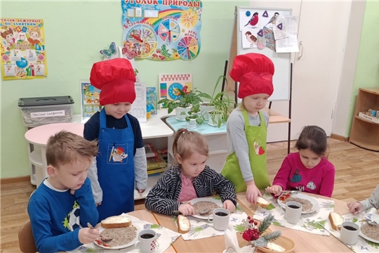 Правила поведения за столом