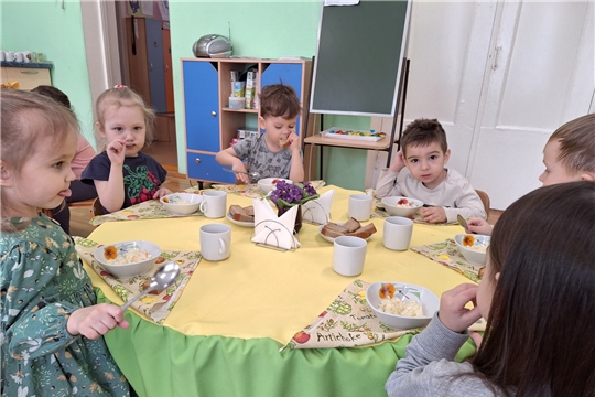 Весенние салаты в меню детского сада