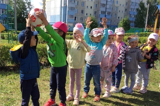 Подвижные игры летом