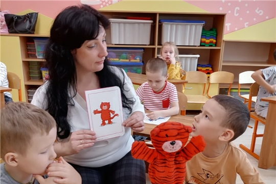 Весёлый английский с Cookie and Friends для дошколят.