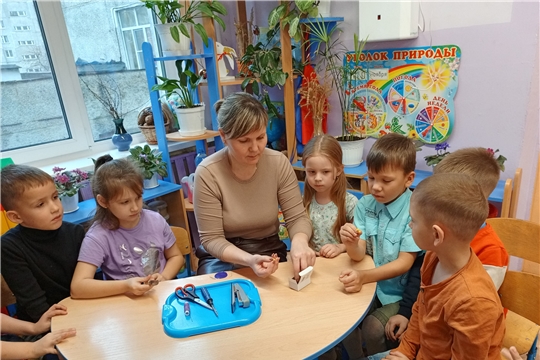 Осторожно, острые предметы!