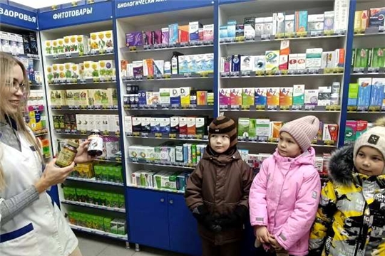 Лекарства должны храниться в аптечке и на недоступном для детей месте