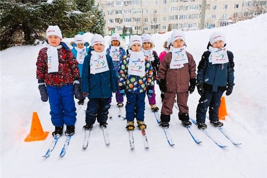 Юные лыжники