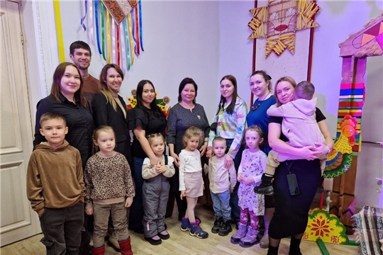 В театр все вместе!