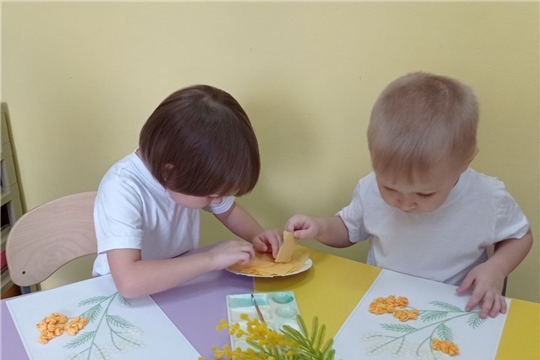 Делаем мимозы