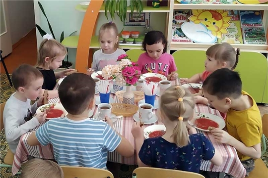 Изучаем правила этикета за столом | Муниципальное бюджетное дошкольное ...