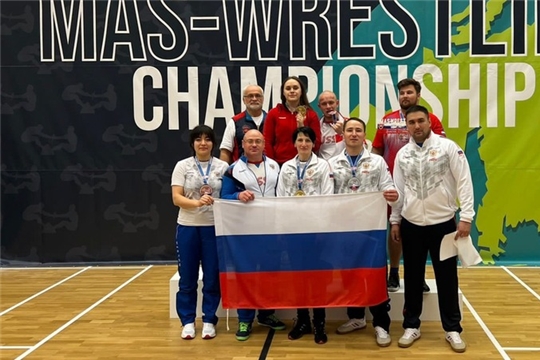 Три медали на открытом чемпионате Европы по мас-рестлингу