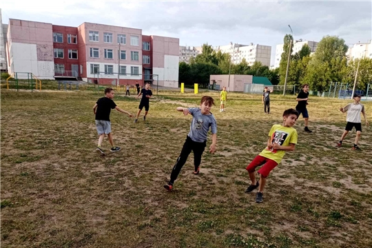 Товарищеская игра  по мини-футболу на спортивной площадке  СОШ № 60 (28.06.2023) Инструктор по спорту  -  Павлов Н.М. 