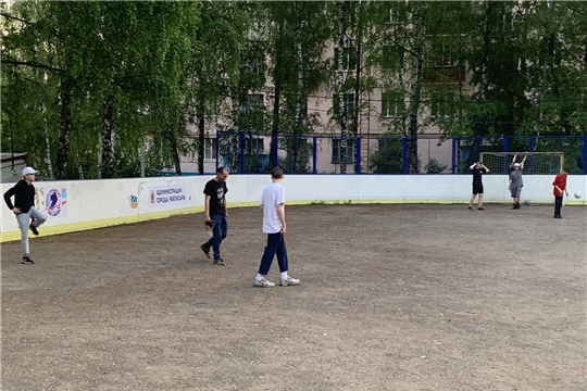 Товарищеская игра по мини-футболу на спортивной площадке по ул. И. Франко, 16 (05.08.2023) Инструктор - Александров В.А. 
