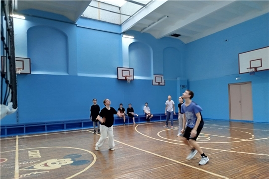 Товарищеская игра по волейболу. Инструктор по спорту - Павлов Н.М.02.04.25