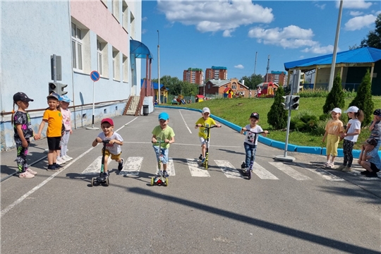 Реализация летнего проекта «Светофорик»