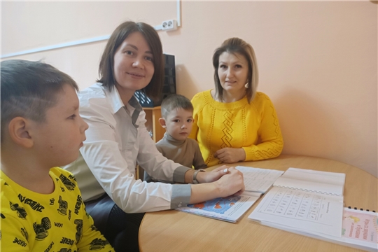Продолжает работу Консультационный пункт