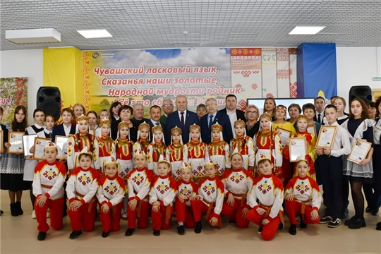 Круглый  стол «Чăваш халăхĕн сумлă ывăлĕ»